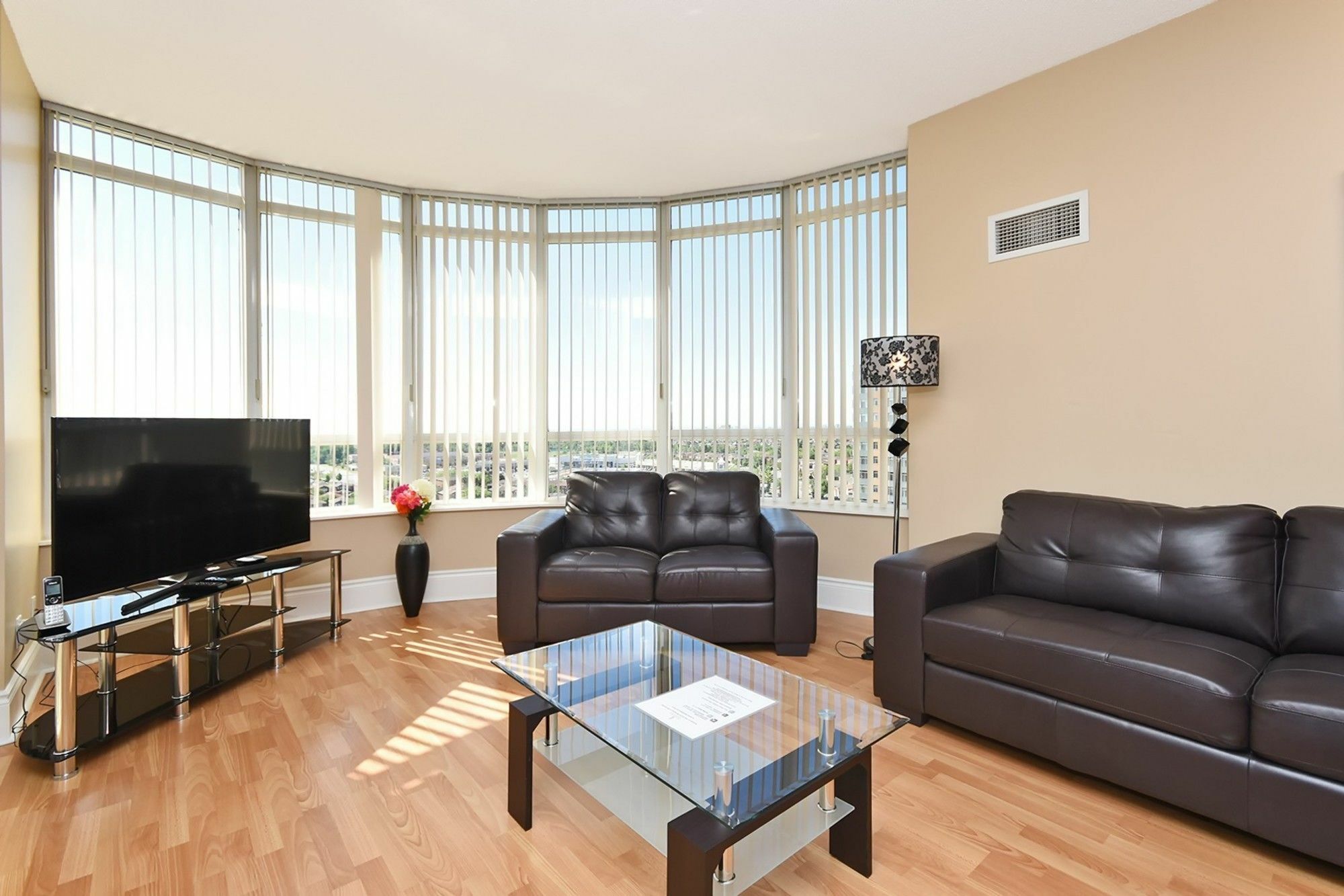 Napa Furnished Rental Apartments Square One Mississauga Ngoại thất bức ảnh